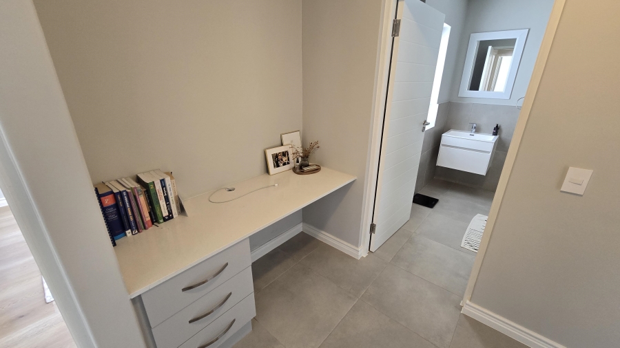 3 Bedroom Property for Sale in Groot Phesantekraal Estate Western Cape